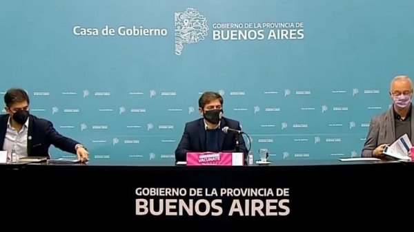 Kicillof anunció vuelta a clases y vacunación libre a mayores de 18