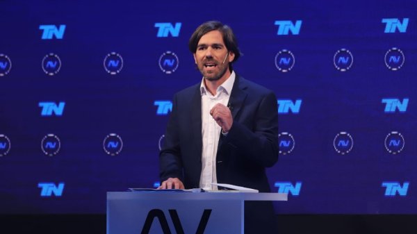 Del Caño: "Te llaman a resignarte a la miseria del presente, pero podemos conquistar otro futuro"