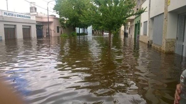 Inundaciones en Pergamino: entre la falta de obra pública y los negocios empresarios