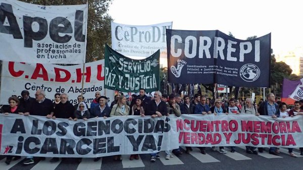 La represión y la impunidad se enfrentan en las calles, gobierne quien gobierne