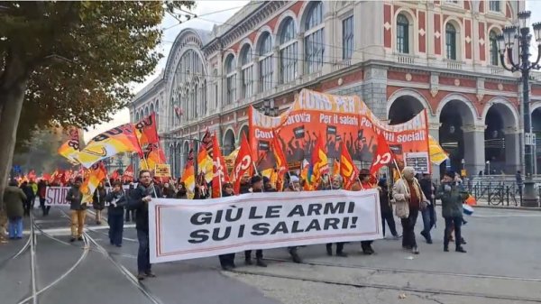 Huelga y marchas en Italia contra las políticas del Gobierno de Giorgia Meloni