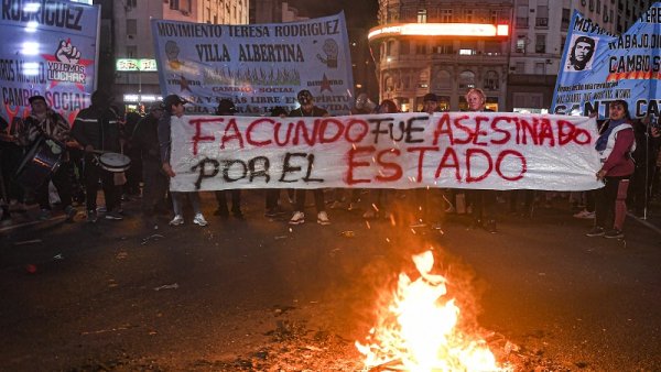 Represión y muerte en el Obelisco: liberaron a los seis compañeros de Facundo Molares