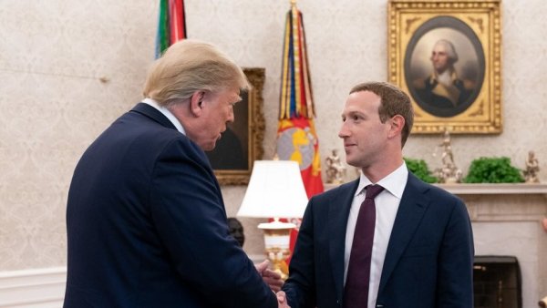 La lealtad de Zuckerberg a Trump: Silicon Valley junto a la extrema derecha para defender sus ganancias