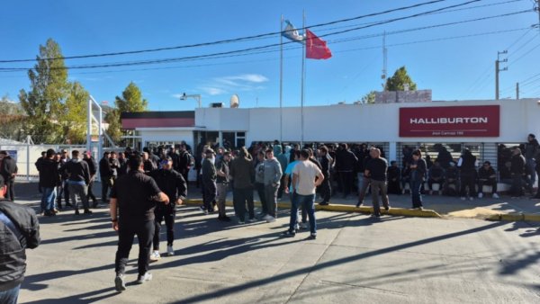 Halliburton despidió a 290 petroleros y cerró su base en Comodoro Rivadavia 