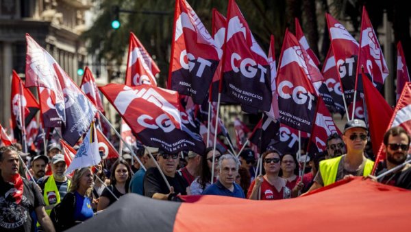 La CGT ante la propuesta de CCOO y UGT sobre las horas extra: "Lo van a volver a hacer y no será la última"