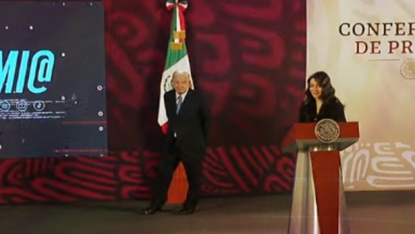 AMLO presenta clip sobre la "obra más importante del mundo"