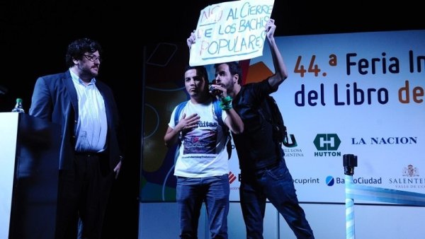 Clarín pide represión en la Feria del Libro