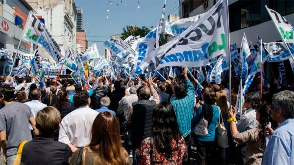 Acuerdo paritario: debate con la carta de Sergio Palazzo a los trabajadores bancarios