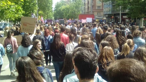 Masiva huelga estudiantil en todo el Estado y un debate necesario