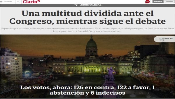 Clarín mintió: no hubo una multitud dividida ante el Congreso