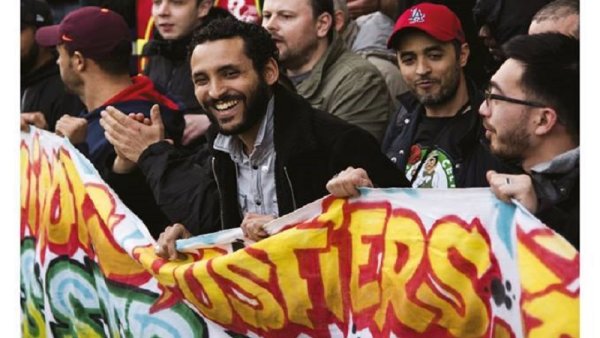 Solidaridad internacional con la lucha de los carteros parisinos de Hauts-de-Seine