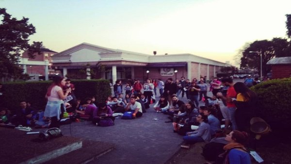 UNLaM: más de 100 estudiantes en asamblea deciden cómo continuar esta pelea