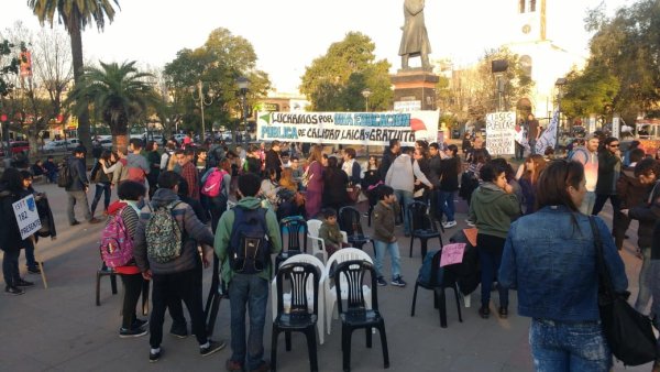 El ajuste a la educación pública llega a los profesorados de la provincia de Buenos Aires