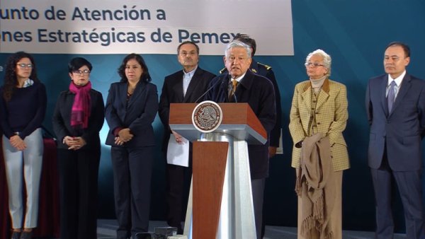 Presenta AMLO plan conjunto contra robo de hidrocarburos en Pemex