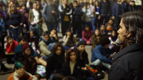 Universidad de La Matanza: Del Caño conversó con cientos de estudiantes