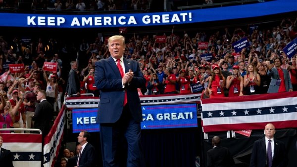 Trump oficializó su campaña para la reelección en 2020