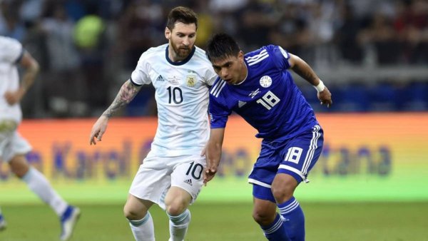 Argentina empató con Paraguay y agudizó su crisis futbolística