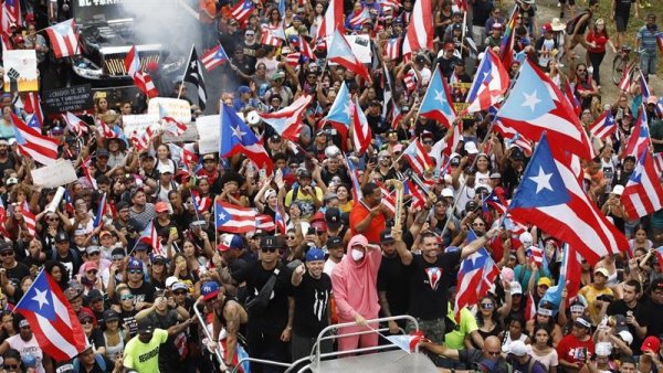 Puerto Rico: la calle tiró al Gobierno, ¿y ahora? 