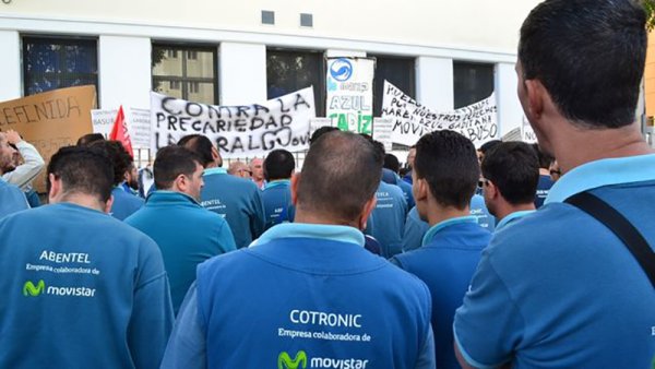 Campaña de denuncias contra la escalera "autosoportada"