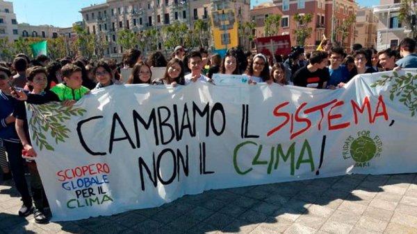 Italia 27S: los sindicatos convocan a la huelga contra el cambio climático