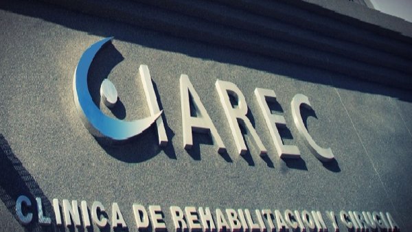 Clínica Ciarec: 9 trabajadores infectados de Covid-19 y sin testeos al personal 