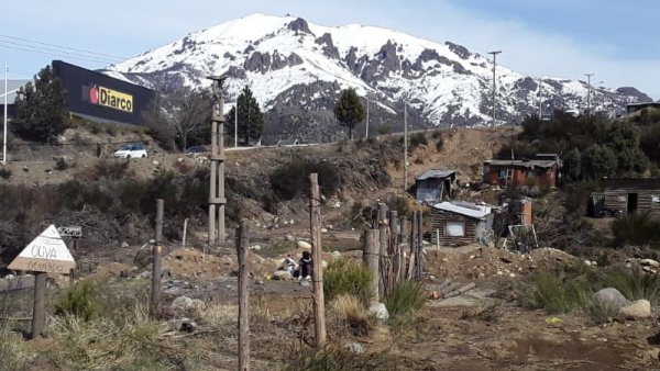 Exigieron un plan urgente para solucionar los problemas de tierra y vivienda en Bariloche