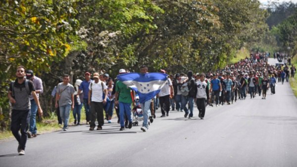 Nueva caravana migrante: La pandemia trajo hambre para Centroamérica 