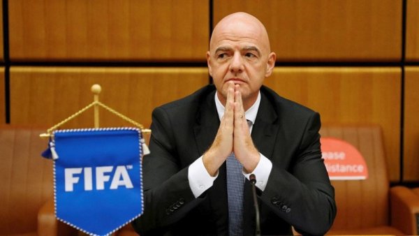 Gianni Infantino de la FIFA tiene coronavirus y está aislado