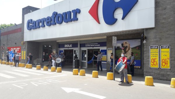 Carrefour Martín Coronado: piden bono por esenciales y pase a planta para tercerizados