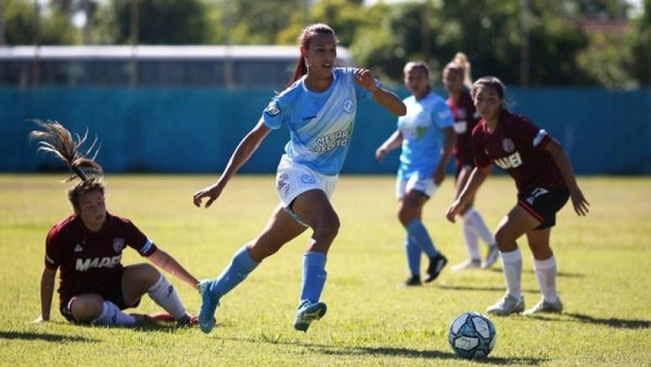 Debut oficial de Mara Gómez, primera jugadora trans en Primera División