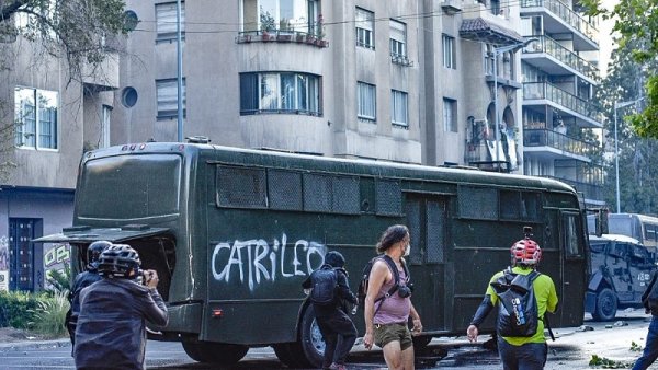 Reprimen en Chile manifestación a trece años del asesinato del joven mapuche Matías Catrileo