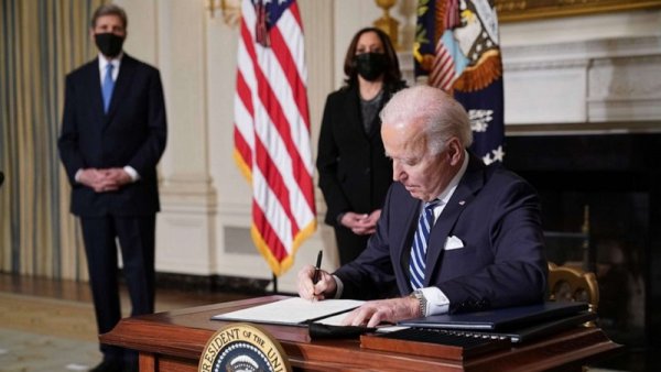 Biden suspende el fracking en territorio federal, pero no lo prohíbe en el 90 % restante