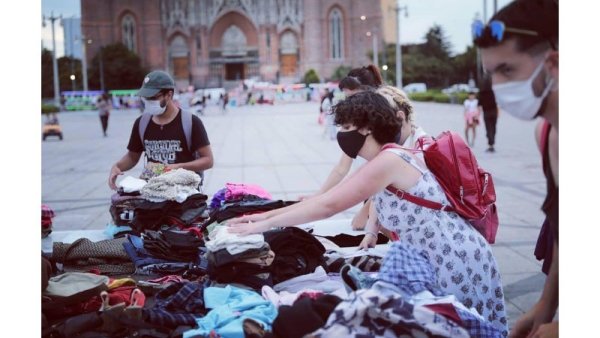 Solidaridad: en La Plata organizaron colectas para las familias de la Patagonia