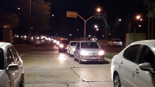 Gran caravana en apoyo a las trabajadoras y trabajadores de la Salud