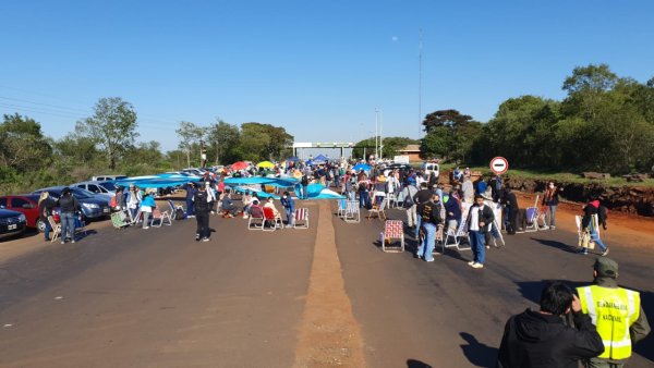 Misiones: docentes autoconvocados siguen en lucha por su salario 