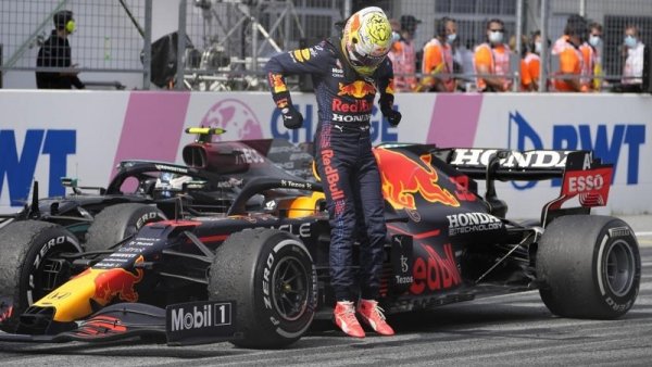 Wrecking Ball: Verstappen, golpeando duro el campeonato