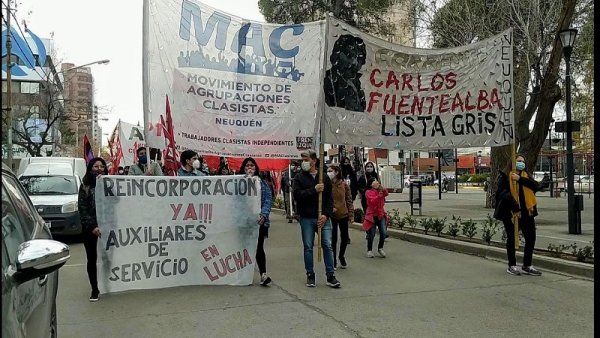 Movilización contra el remate de Cerámica Neuquén y en apoyo a todas las luchas