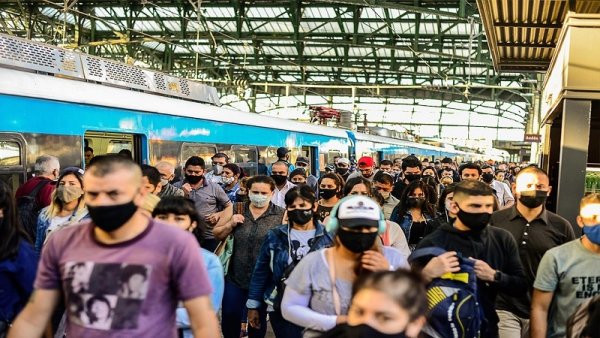 Amplían el cupo de pasajeros en transporte público, sin aumentar la frecuencia