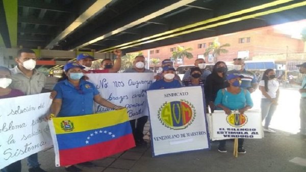 Trabajadores públicos de Puerto La Cruz protestaron contra "salarios de hambre y miseria"