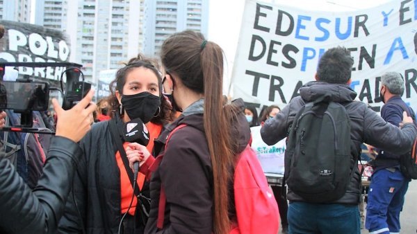 Amenazas y agresiones contra joven candidata del FIT-U de Esteban Echeverría