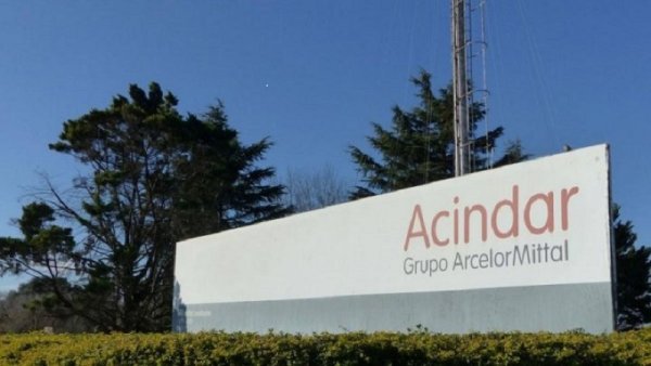 Acindar: ajustes y aprietes contra los obreros.