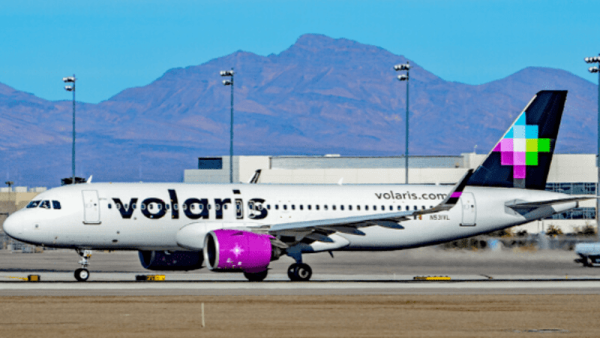 Volaris: explotación laboral y deuda impulsan despegue de aerolínea en México