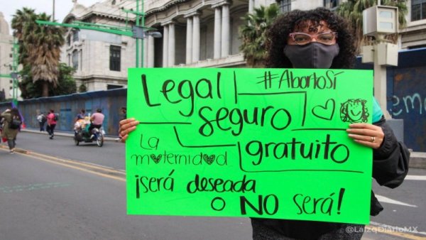 Colima aprueba la despenalización del aborto