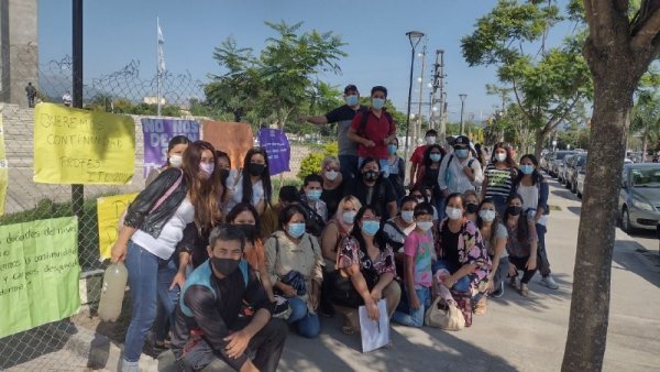 Jujuy: Docentes de nivel medio reclaman la continuidad de sus puestos de trabajo 