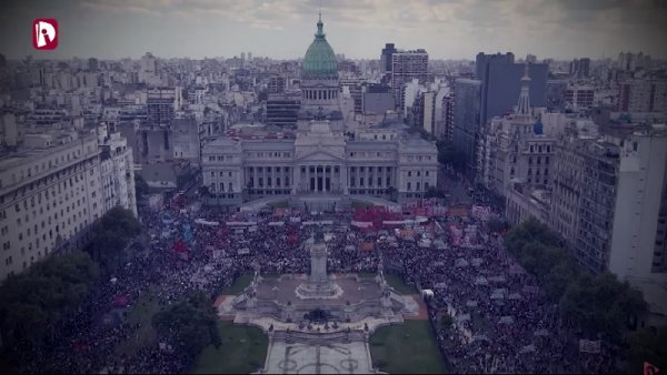 Una grosera campaña mediática en contra de la izquierda y de una masiva movilización popular