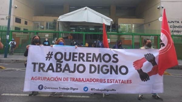 Trabajadores del DIF CDMX demandan derechos laborales conculcados durante más de una década