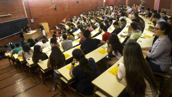 La universidad de clases excluye cada vez más a la clase obrera de la formación universitaria