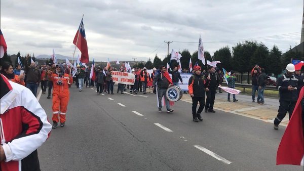 Columna de Jo Cáceres, trabajadora del aseo: Paro en Codelco ¿Realmente el cierre de Ventanas resuelve el problema ambiental o es una falsa solución?