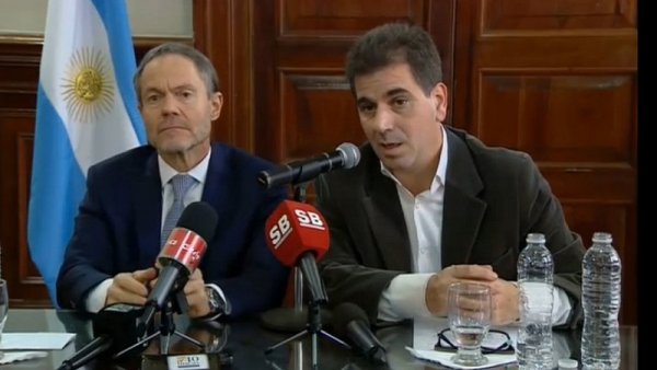 Según informó Christian Ritondo, José López llevaba más de 150 bolsos con dinero