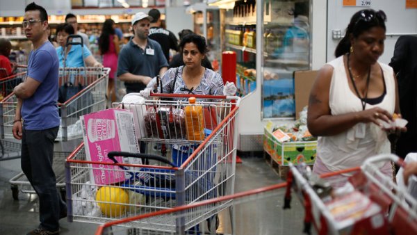 Estados Unidos: sube la confianza de los consumidores